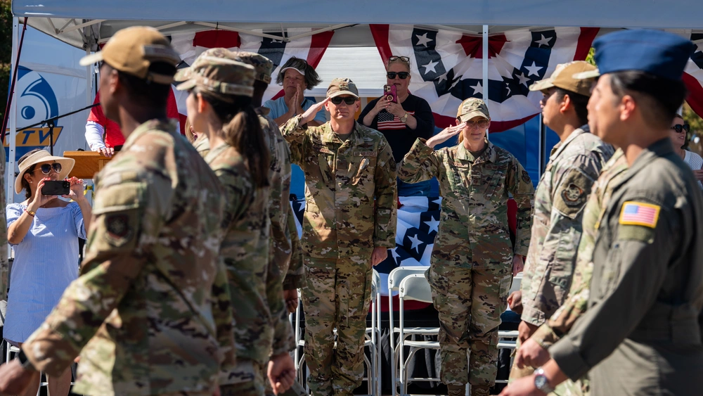 DVIDS Images Travis AFB participates - 1000w Q95 