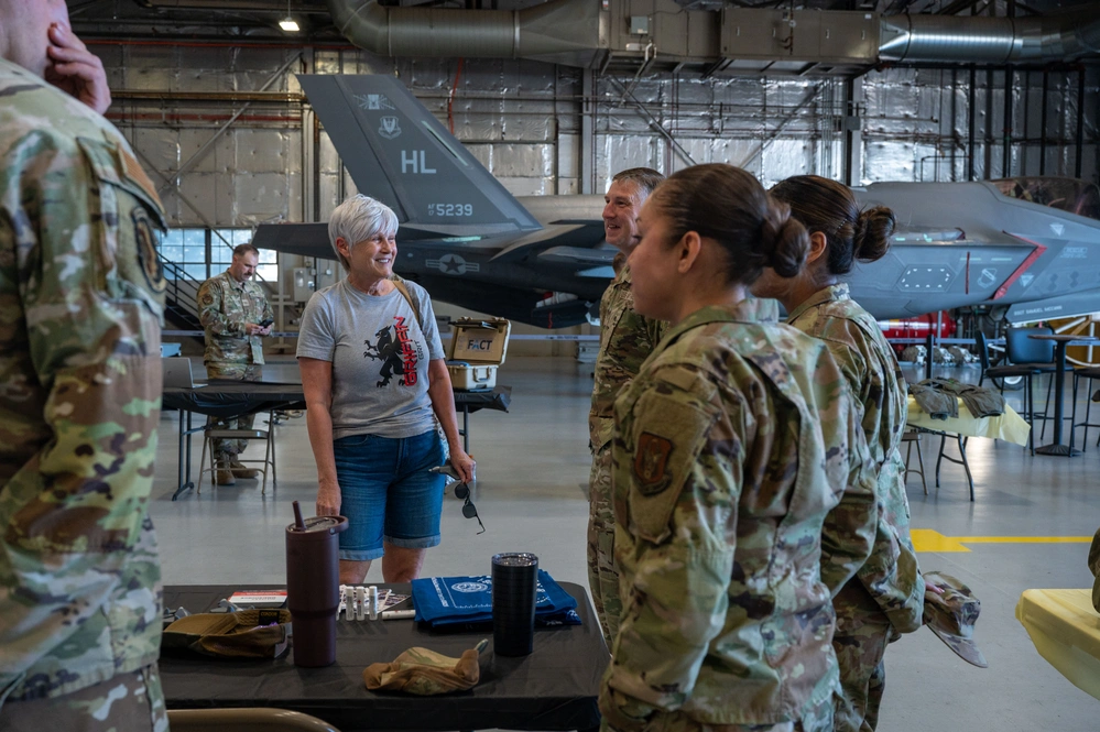 DVIDS Images 70th Anniversary - 1000w Q95 