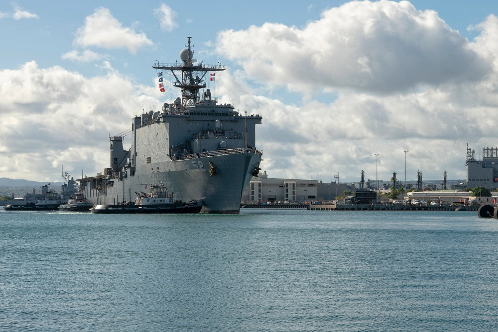 ハト 東洋 スカジャン Pearl Harbor Hawaii 136 東洋 スカジャン Pearl Harbor Hawaii 136 Seabees