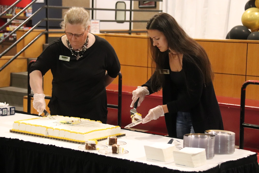 その他 Fort birthday event Graduated event DVIDS - Images - Fort McCoy celebrates Army Community