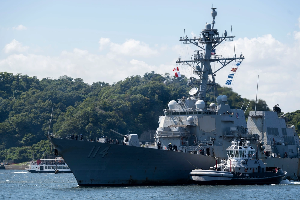 米軍放出品USS RALPH JOHNSON DDG 114 帽子4個セット DVIDS - Images - USS Ralph Johnson (DDG 114) returns to CFAY