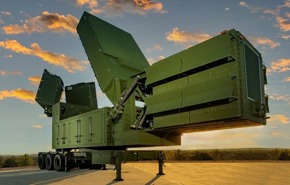 The U.S. Army’s Lower Tier Air and Missile Defense Sensor (LTAMDS) demonstrated 360-degree engagement capability during a successful August 14, 2025, missile flight test at White Sands Missile Range, detecting, tracking, and enabling the intercept of an Air Breathing Threat target.