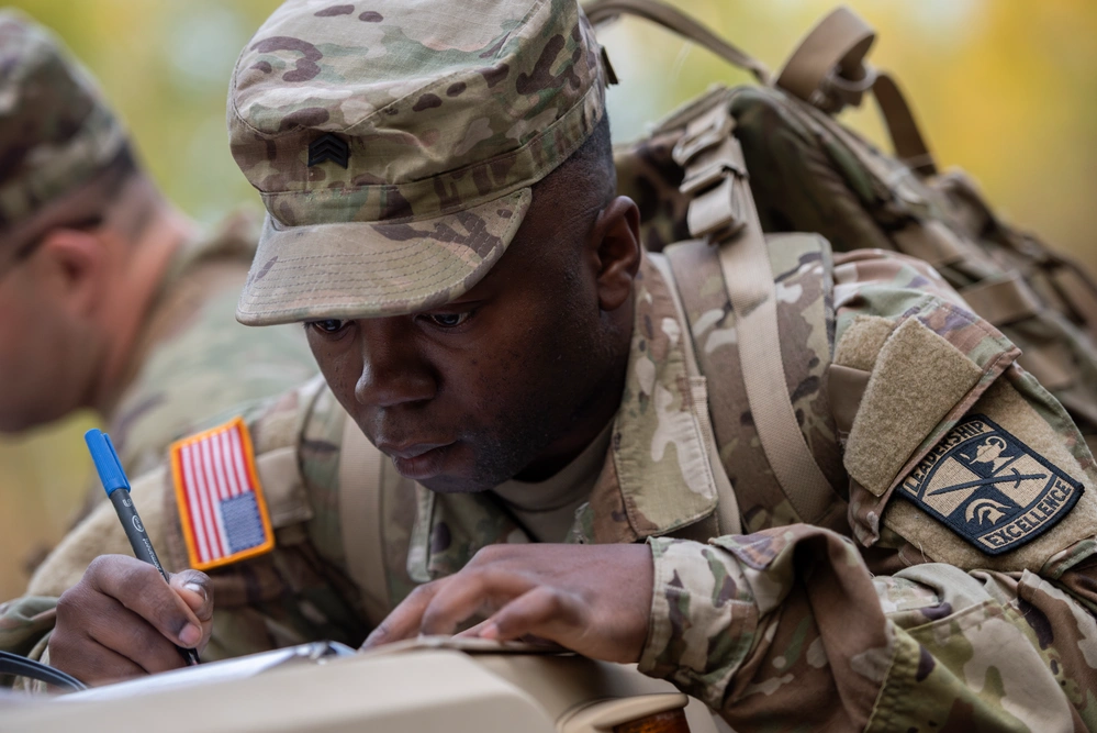 DVIDS - Images - University of Alaska ROTC Fall 2025 FTX [Image 6 of 26]