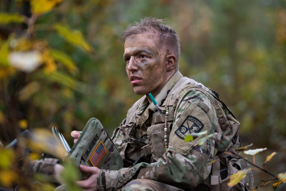 DVIDS - Images - University of Alaska ROTC Fall 2025 FTX [Image 12 of 47]