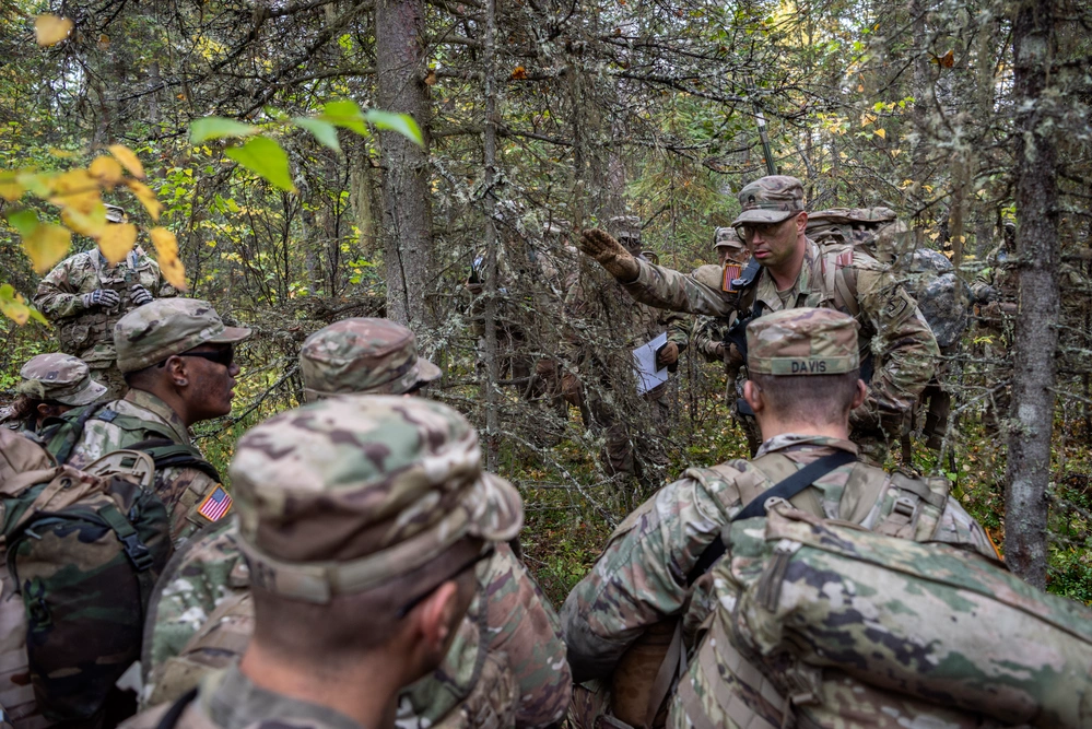 DVIDS - Images - University of Alaska ROTC Fall 2025 FTX [Image 18 of 47]