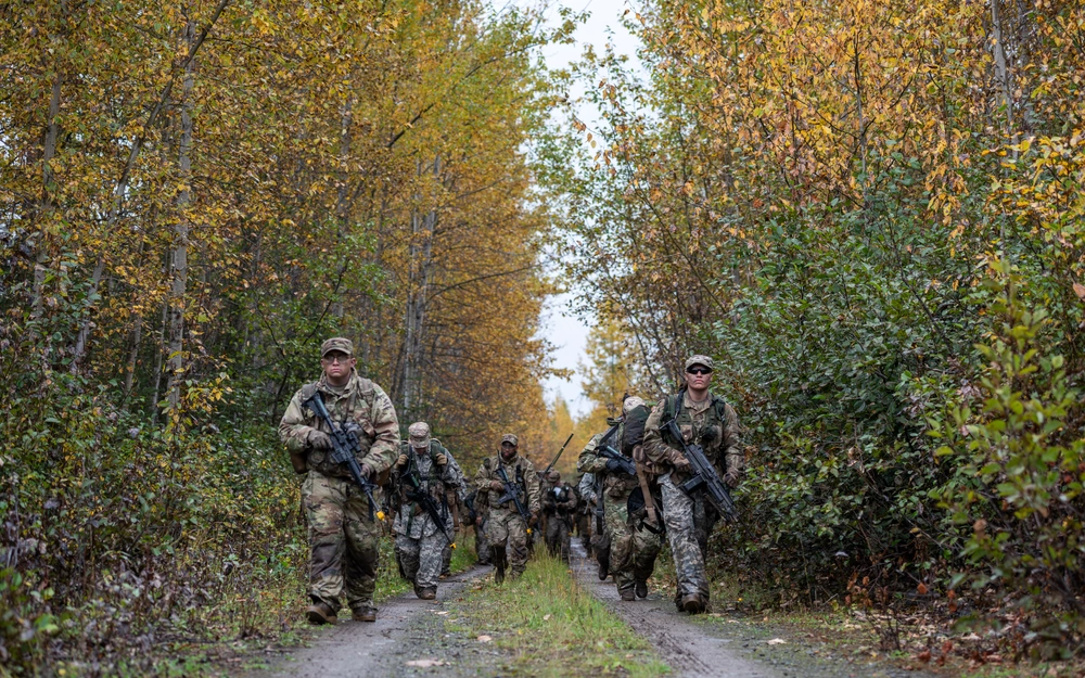 DVIDS - Images - University of Alaska ROTC Fall 2025 FTX [Image 43 of 47]