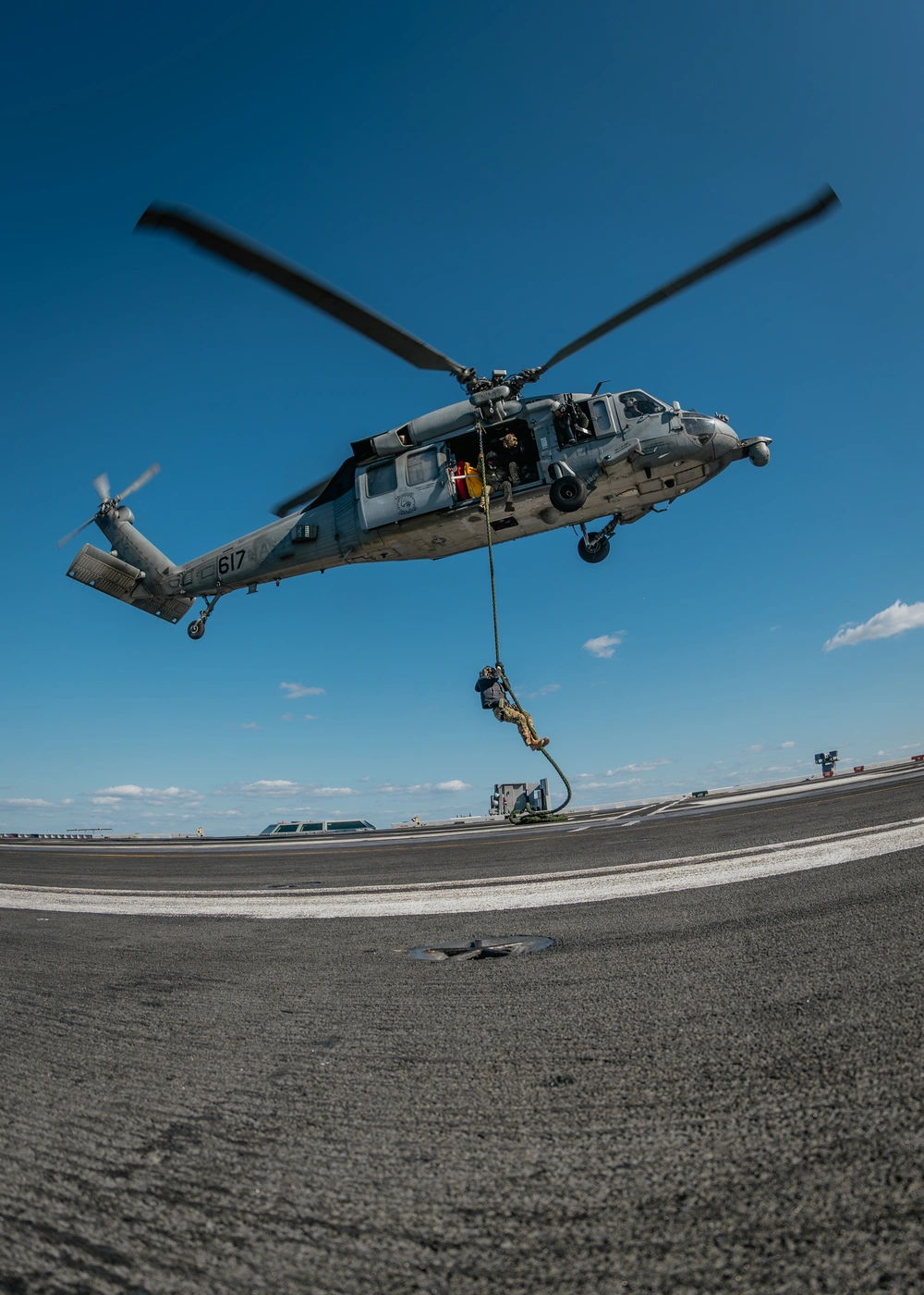 DVIDS - Images - EODMU 5 and ROK Special Forces Conduct Fast Rope ...