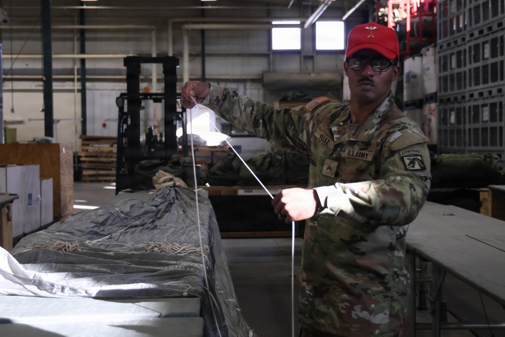 DVIDS - Images - Army Rigger Competition Marks 75th Anniversary of the ...