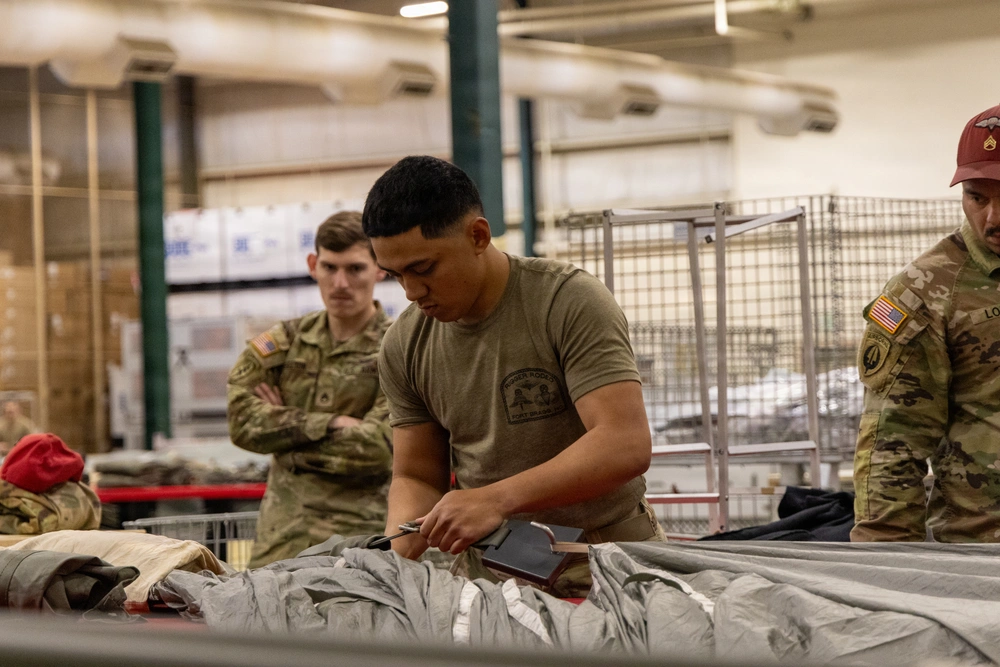 DVIDS - Images - Army Rigger Competition Marks 75th Anniversary of the ...