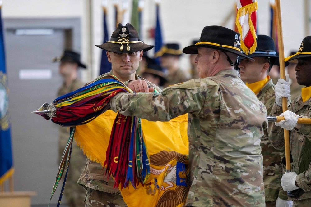 DVIDS - Images - 4th Squadron, 6th Cavalry Regiment cases colors at ...