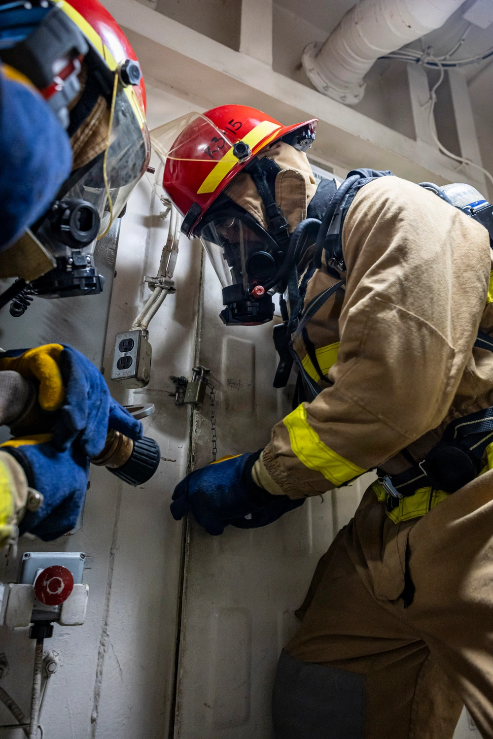 DVIDS - Images - USS Iwo Jima Conducts Damage Control Training [Image 2 ...