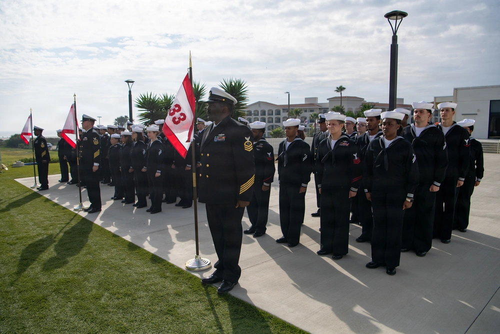 DVIDS - Images - Unmanned Surface Vessel Division 31, 32, 33 Assumption ...