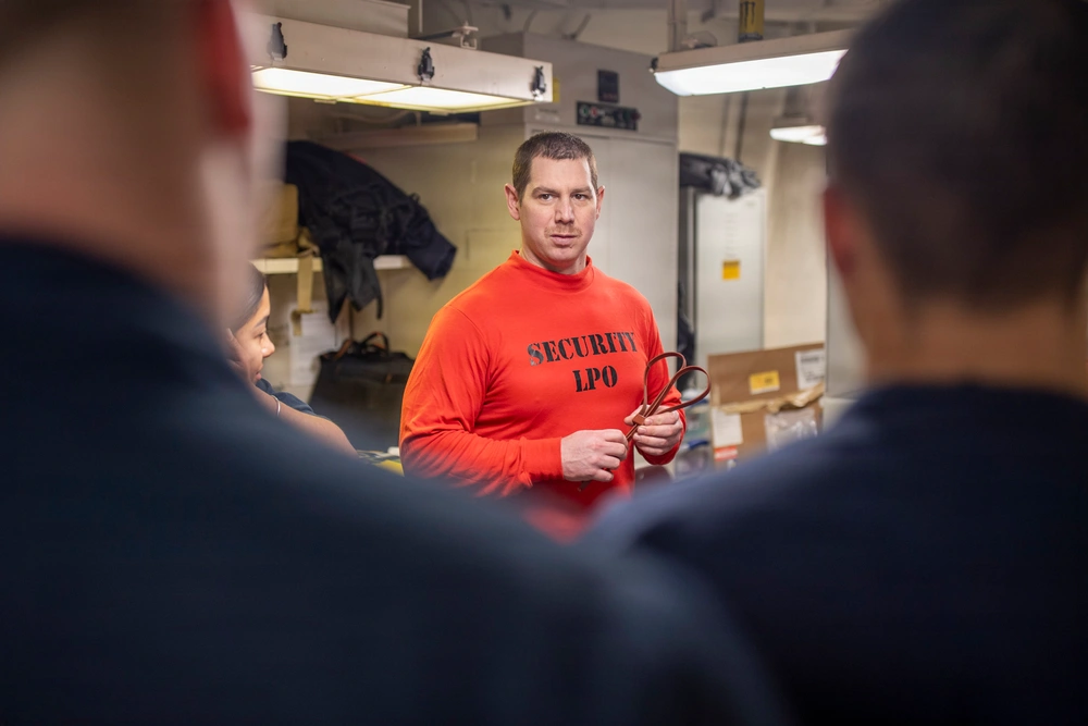 DVIDS - Images - USS Tripoli Conducts Security Reaction Force Training ...
