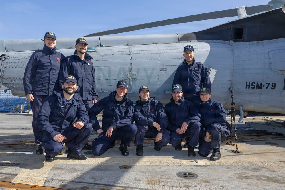 DVIDS - Images - USS Bulkeley (DDG 84) and ITS Fasan (F 591) perform a ...