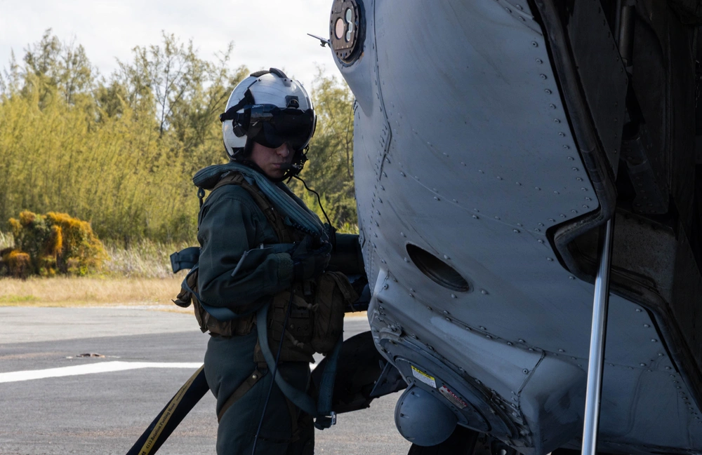 DVIDS - Images - U.S. Marines with VMM-261 transport cargo to The ...