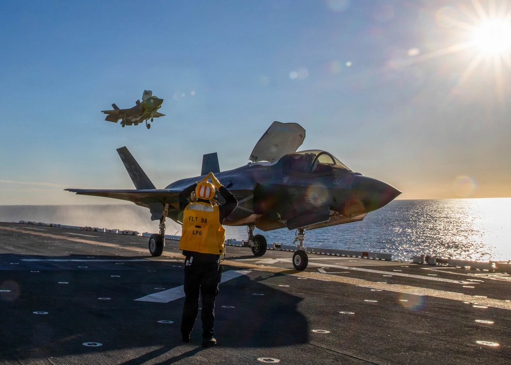 DVIDS - Images - Marine Fighter Attack Squadron 211 Operations with ...