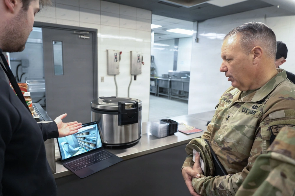 DVIDS - Images - Exploring future field-feeding capabilities [Image 7 of 7]