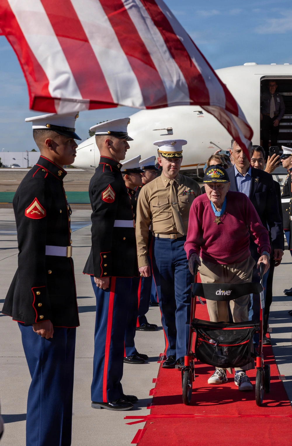DVIDS - Images - MoH recipient, retired U.S. Navy Capt. Royce Williams ...