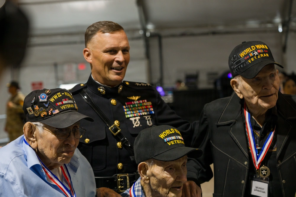 DVIDS - Images - Stars and Spurs: Lt. Gen. Anderson at the Houston ...