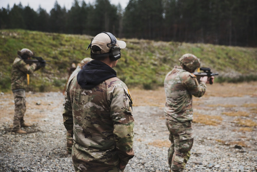 DVIDS - Images - 1SFG(A) Foreign Weapon Course [Image 1 of 6]