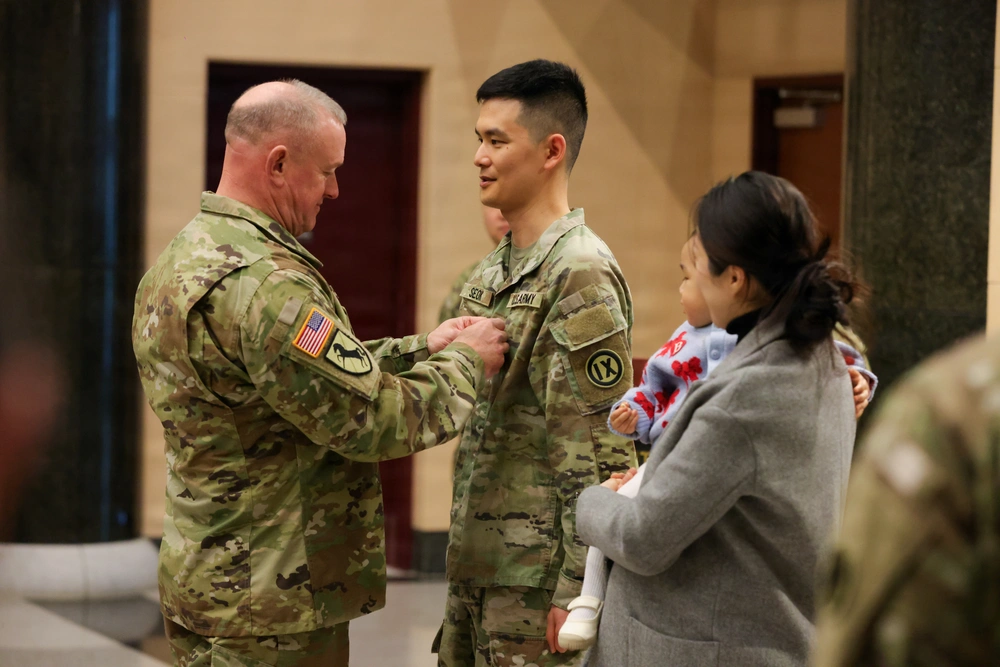 DVIDS - Images - LTG Robert D Harter promotes Three Army Reservist at ...