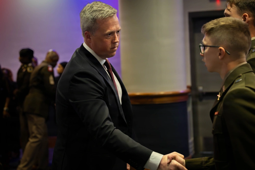 DVIDS - Images - Sec. Army recognizes ODU Army ROTC cadets for their ...