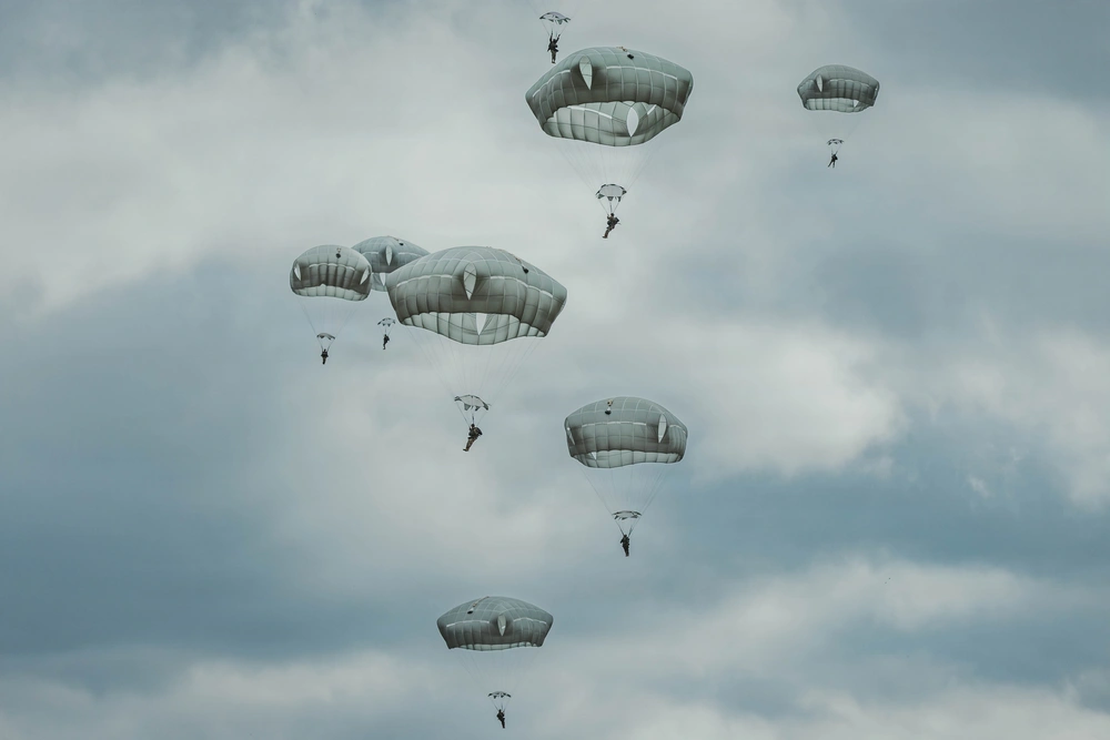 DVIDS - Images - 2026 03 03 Basic Airborne Course Jump Week [Image 7 of 35]