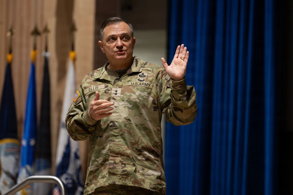 DVIDS - Images - U.S. Army Maj. Gen. Ellis discusses next-generation ...