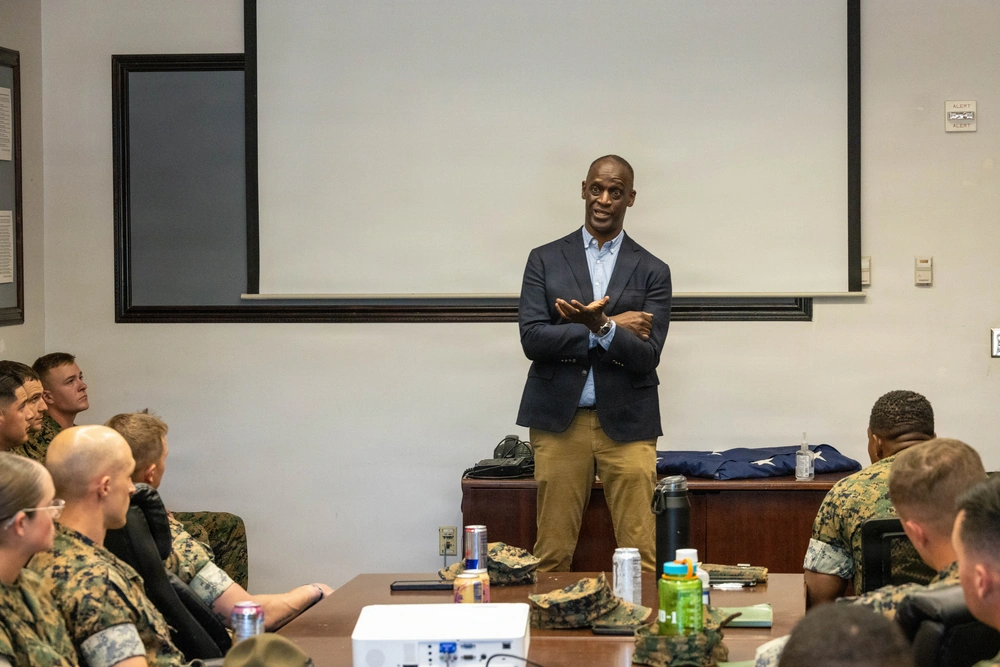 DVIDS - Images - Timmy Davis visits Parris Island [Image 3 of 10]