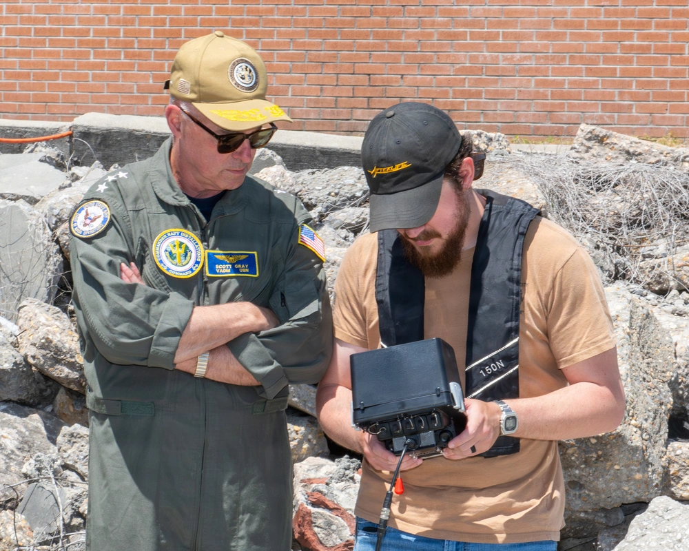 DVIDS - Images - Vice Adm. Scott Gray, CNIC, observes counter-unmanned ...