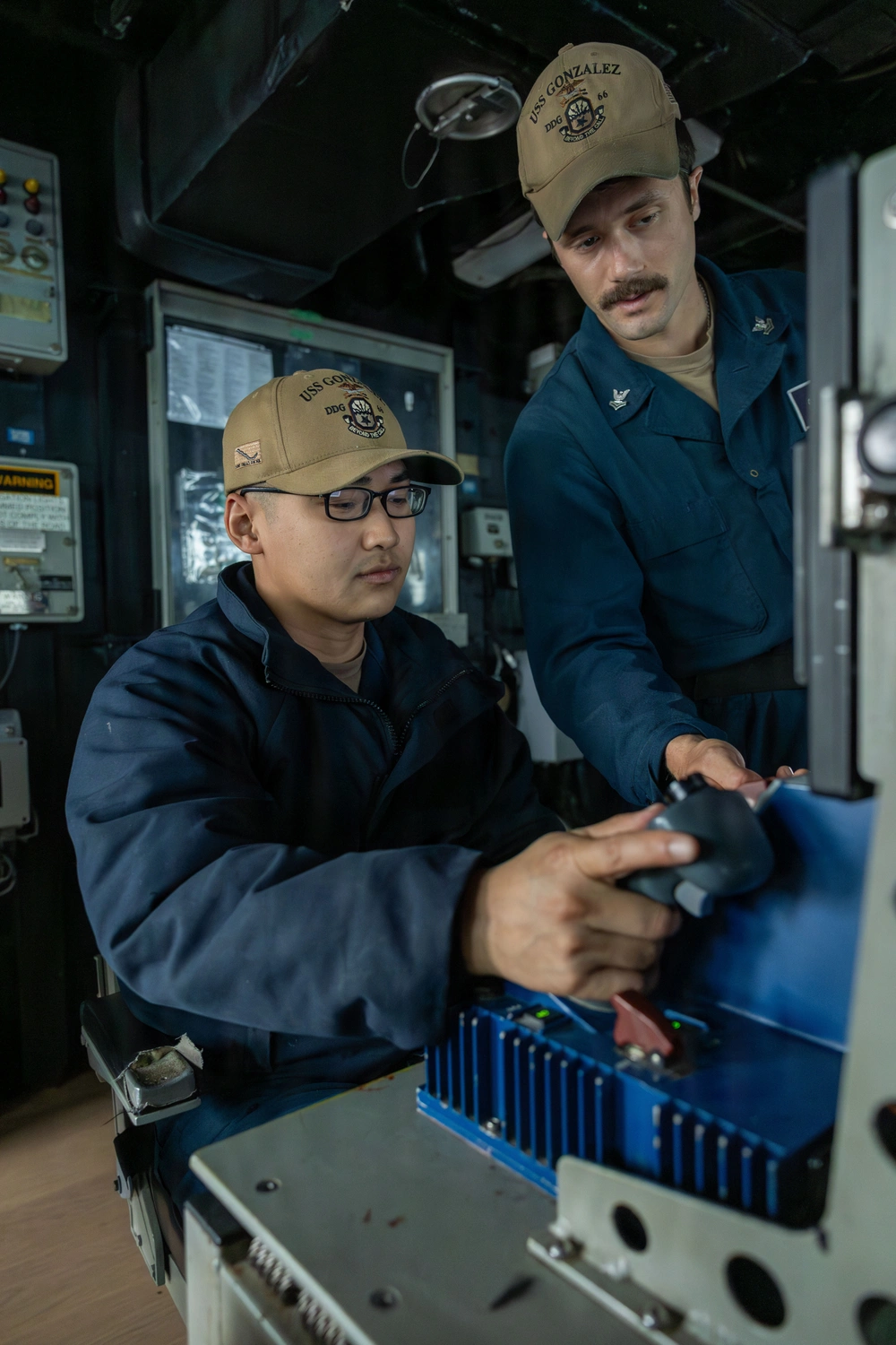 DVIDS - Images - Routine Operations aboard USS Gonzalez (DDG 66) [Image ...