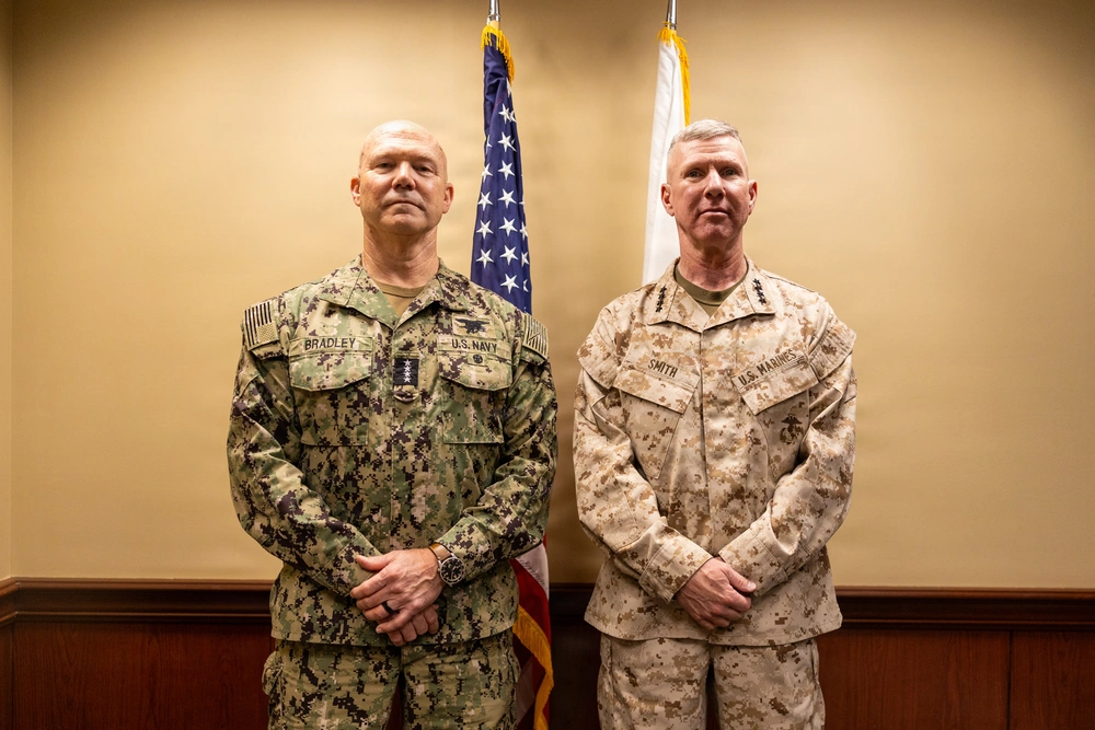 DVIDS - Images - The Commandant, Gen. Eric M. Smith visits USSOCOM and ...