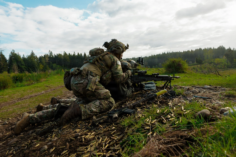 DVIDS - Images - 1st Special Forces Group (Airborne) conducts Maneuver ...