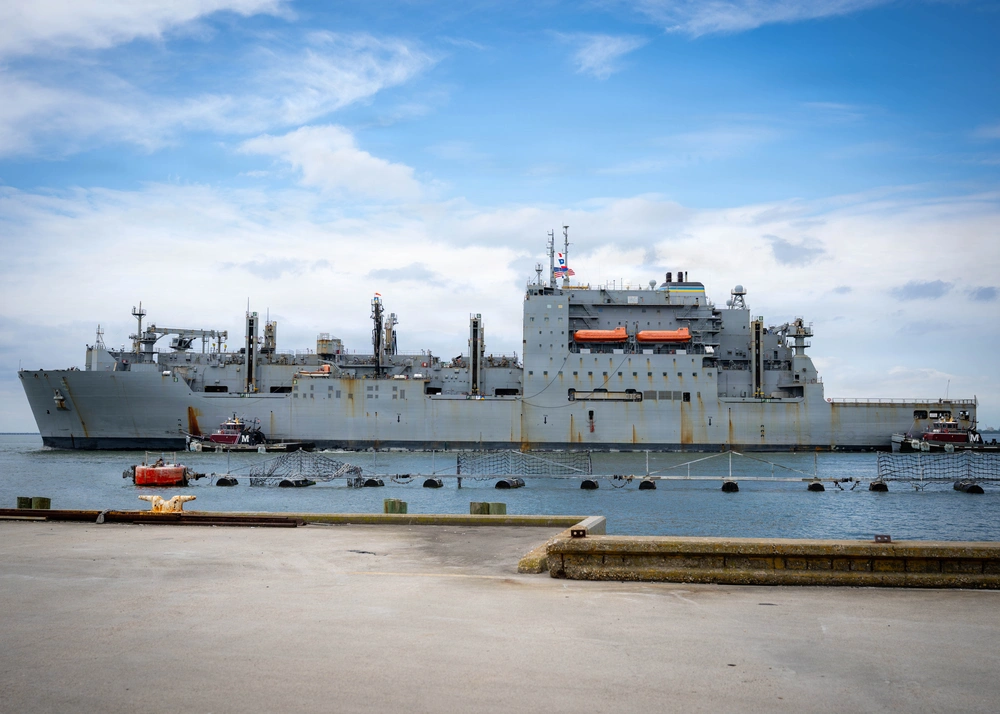 DVIDS - Images - USNS Robert E. Peary Enables 4th Fleet Combat ...