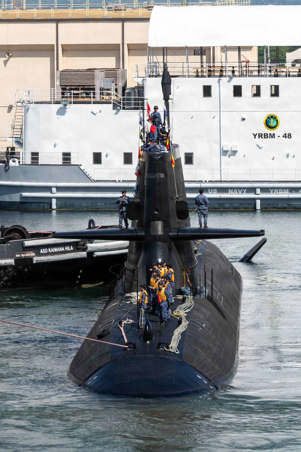 DVIDS - Images - JMSDF Shoryu (SS 510) arrives to HWI [Image 1 of 15]