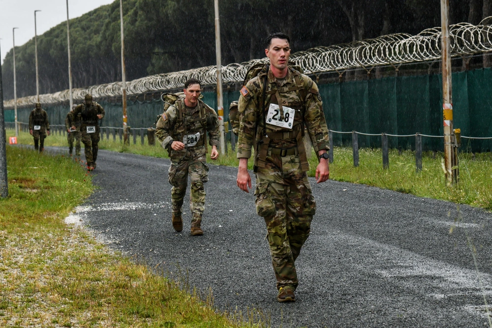 DVIDS - Images - International Grit: U.S. and Italian Forces Conquer ...
