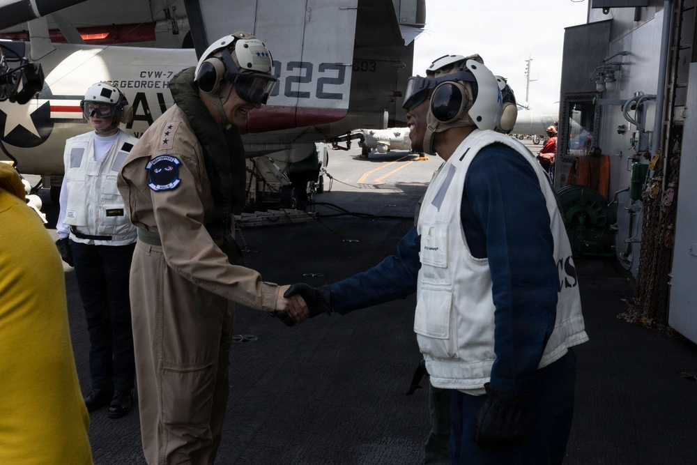 DVIDS - Images - USS George H. W. Bush (CVN 77) Hosts NAVCENT/5th Fleet ...