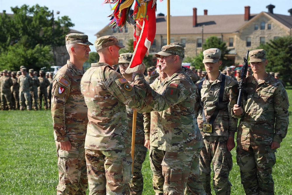 DVIDS - Images - 1st Engineer Battalion Change of Command Ceremony ...