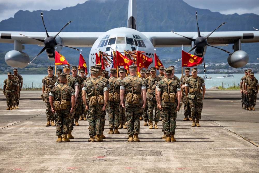 DVIDS - Images - MARFORPAC hosts change of command ceremony [Image 3 of 7]