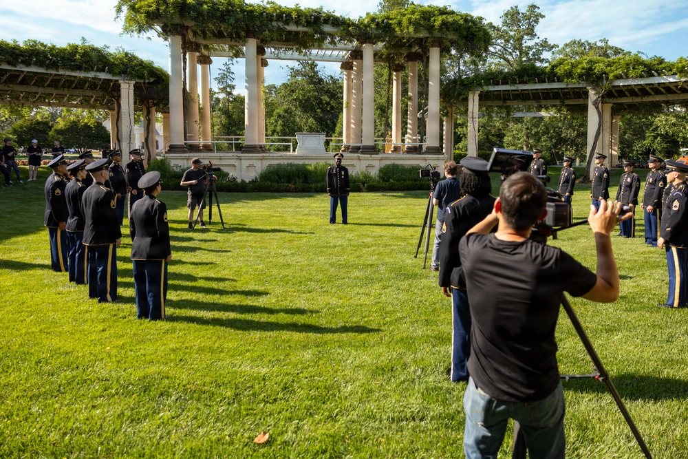 DVIDS - Images - U.S. Army Soldiers’ Chorus Records PBS Veterans Day ...