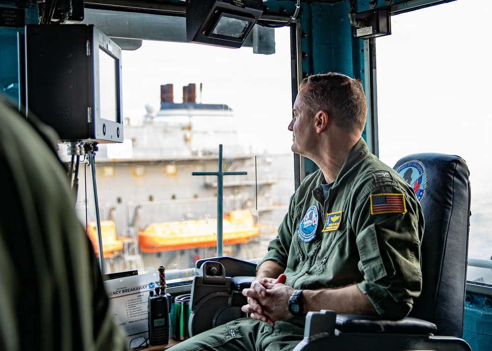 DVIDS - Images - George Washington conducts Replenishment-at-Sea [Image ...