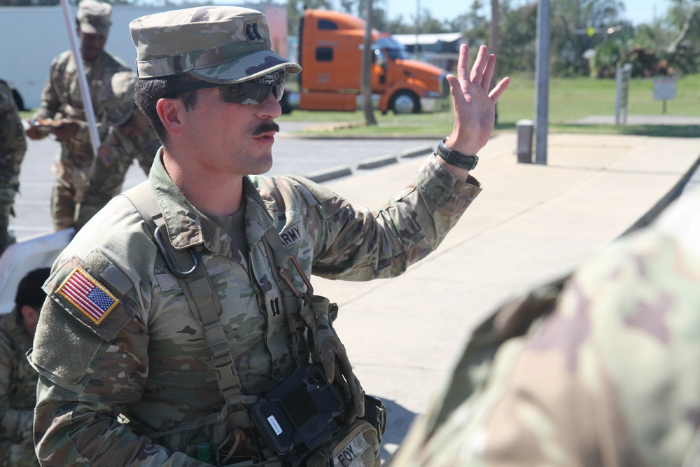 Florida Army National Guard Soldiers Serve Their...