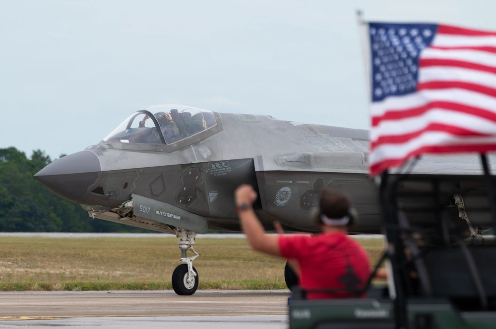 DVIDS - Images - 33rd FW conducts evacuation for Hurricane Isaias ...