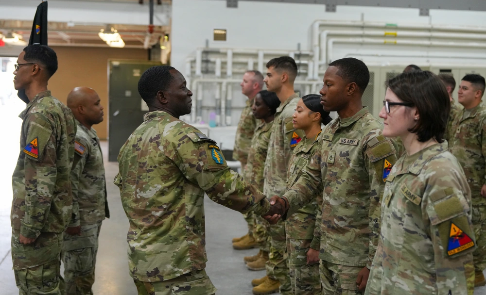 DVIDS - Images - DSB Command Sgt. Maj. Patches Soldier During Green ...