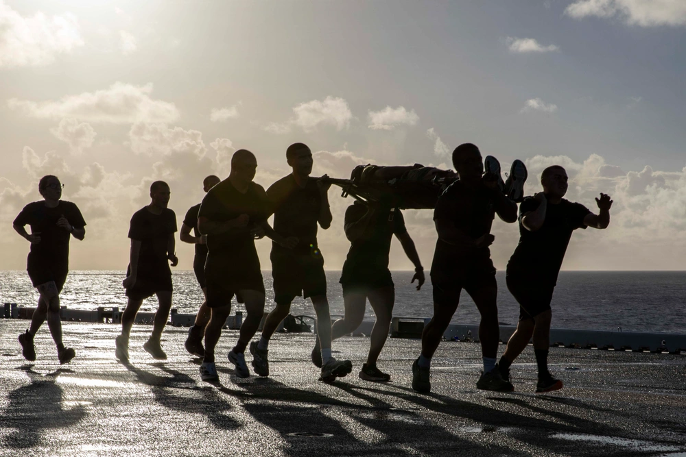 DVIDS - Images - Physical Training Aboard USS Makin Island [Image 5 of 5]