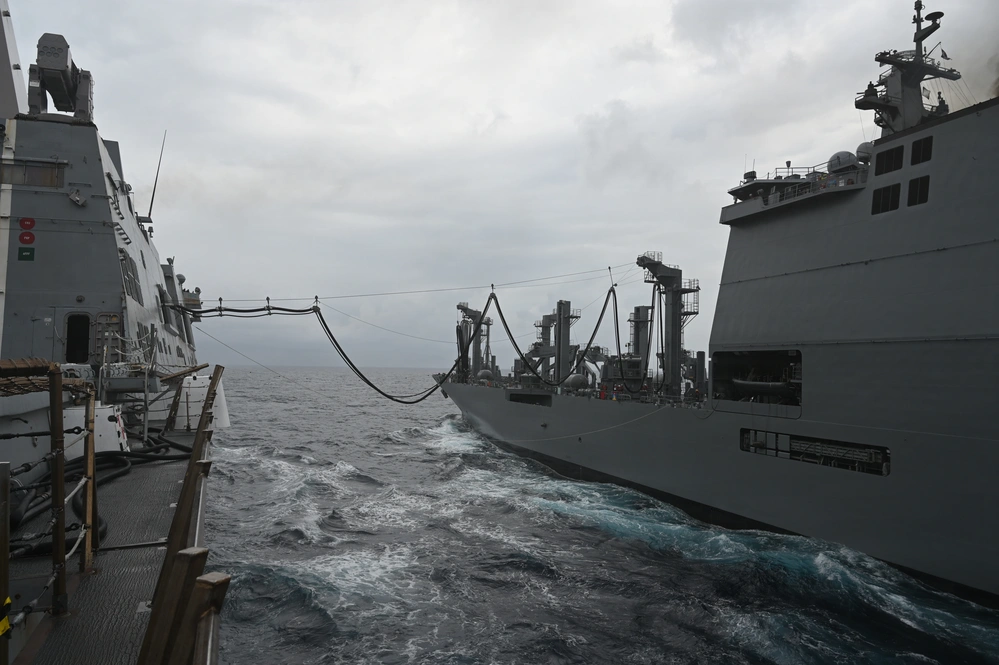 DVIDS - Images - USS New Orleans conducts RAS with ROKS Soyang [Image 3 ...
