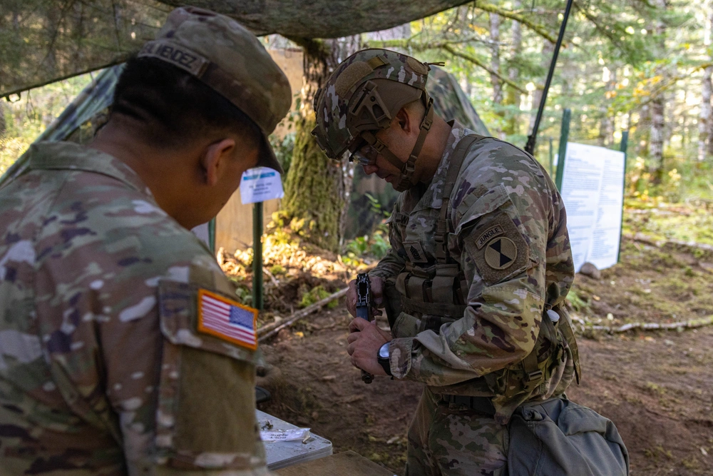 DVIDS - Images - E3B Training [Image 8 of 8]