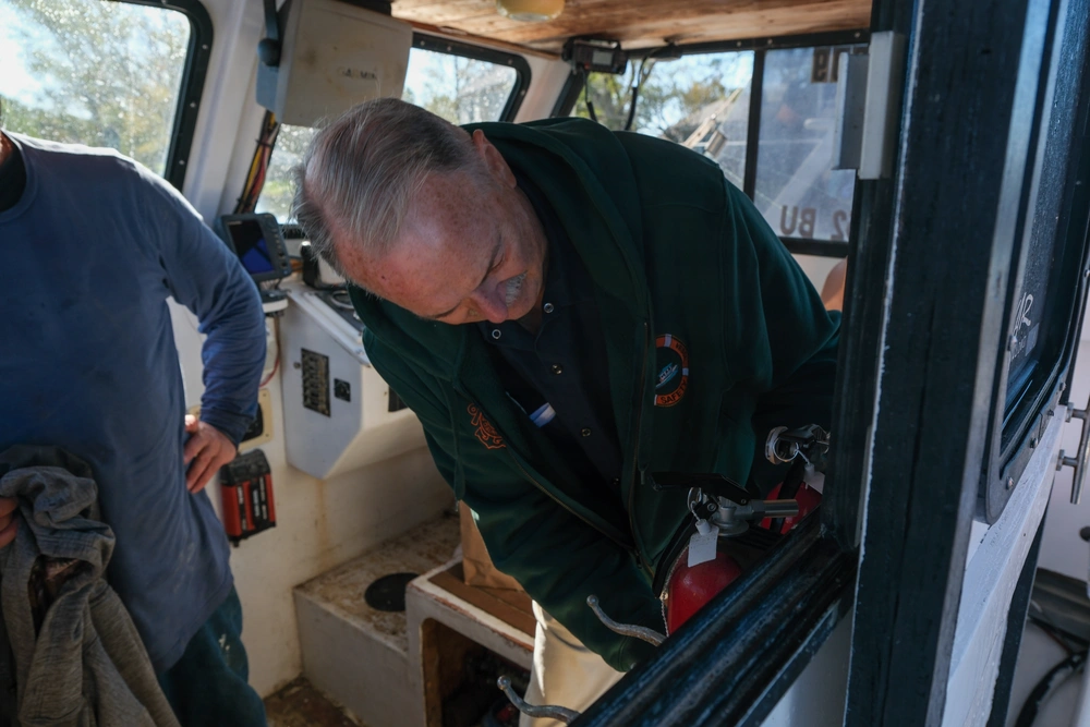 DVIDS - Images - Coast Guard examiner conducts dockside fishing vessel ...