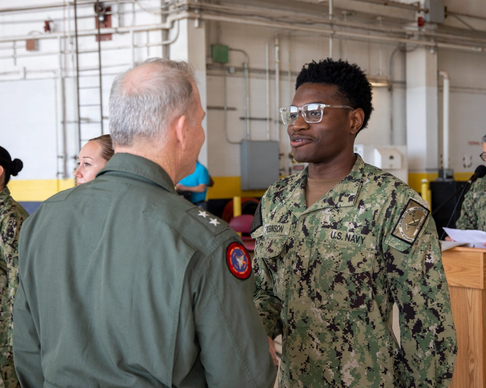 DVIDS - Images - Commander, Naval Air Force Atlantic Visits Strategic ...