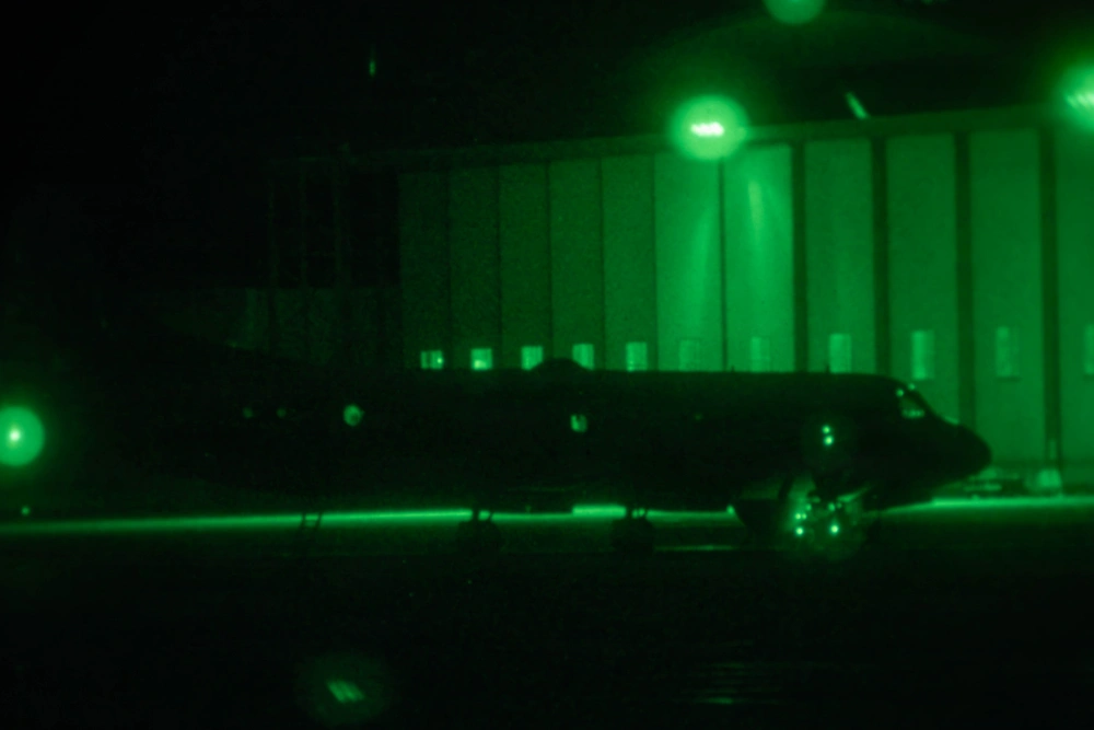 DVIDS - Images - Keen Sword 27: JMSDF Conduct Night Flight Operations ...
